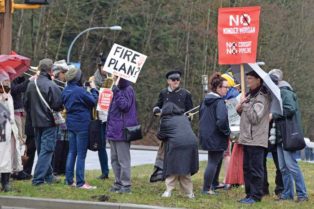 kinder morgan pipeline protest