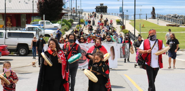 Tla’amin healing walk held in memory of Chantel Moore